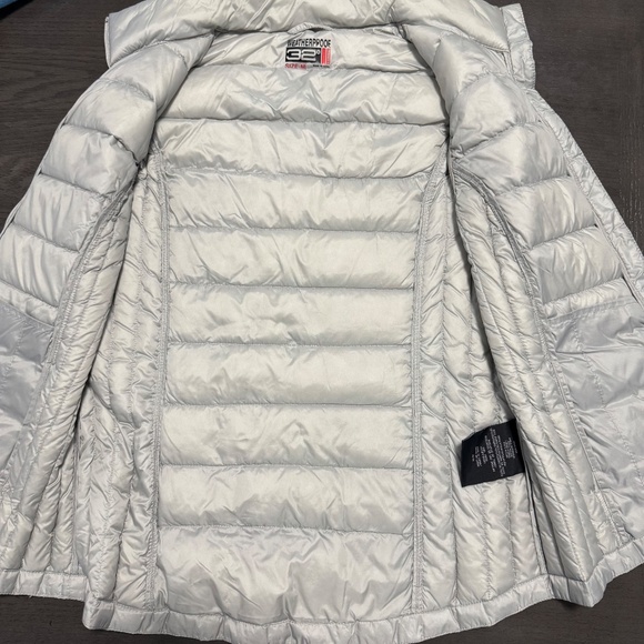 32 Degree Women’s Down Weatherproof Grey Vest Size M - Picture 5 of 9